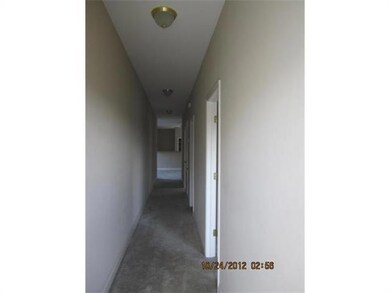 Foyer.