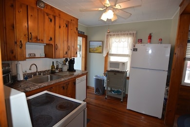 36 12th Rd, Marshfield, MA 02050 - photo 5