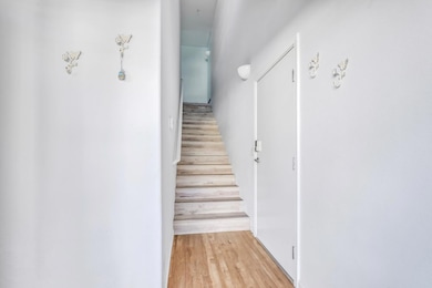 5537 Tares Cir, Elk Grove, CA 95757 - photo 4