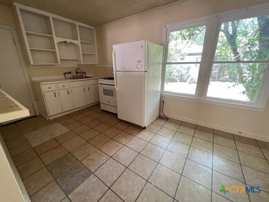 443 Lindsey St unit 443, San Marcos, TX 78666 - photo 5