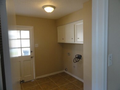 20118 Hickory Wind Dr, Humble, TX 77346 - photo 2