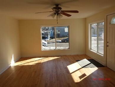 1262 Navajo Dr, Carpentersville, IL 60110 - photo 6