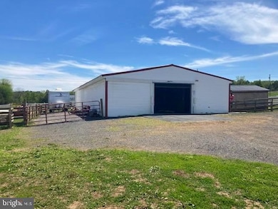 115 Meadow View Ln, Strasburg, VA 22657 - photo 3