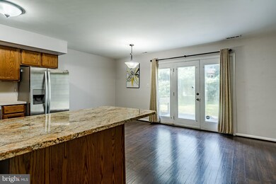 1002 N Glen Dr, Glen Mills, PA 19342 - photo 7