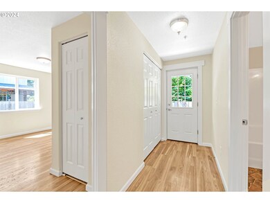 1321 Maxwell Rd, Eugene, OR 97404 - photo 5