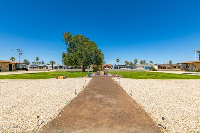 Grass Courtyard Front