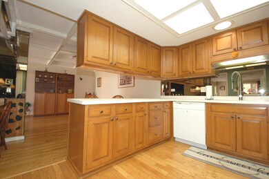 3 Croydon on Duxbury, Rolling Meadows, IL 60008 - photo 4