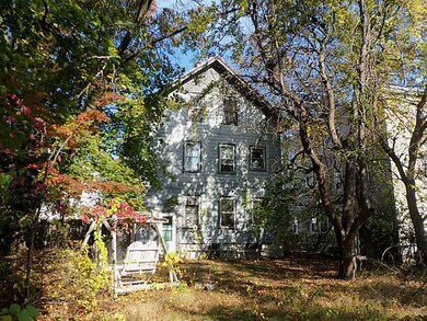 96 Warren Ave, Pawtucket, RI 02860 - photo 3