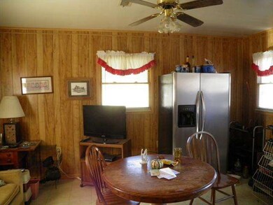 229 Lou Ellen Dr, Manchester, TN 37355 - photo 2