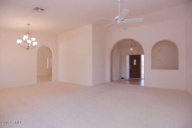 24725 S Saddletree Dr Sun-small-004-3-4-