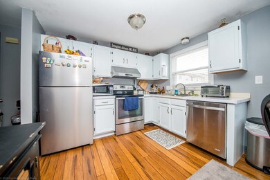 806 Ocean Meadows, Fairhaven, MA 02719 - photo 4