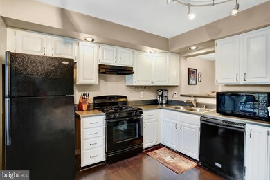 6305 Battlement Way, Alexandria, VA 22312 - photo 3