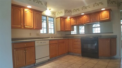 105 Pine Swamp Rd, Cumberland, RI 02864 - photo 6