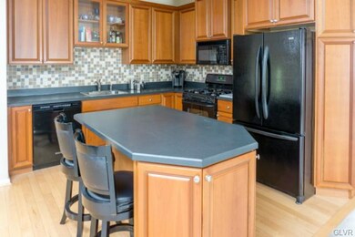 5151 Spring Ridge Dr E, Macungie, PA 18062 - photo 7