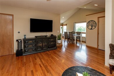 1131 59th St, Des Moines, IA 50311 - photo 5