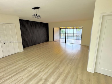 16401 Bridge End Rd, Hialeah, FL 33014 - photo 6