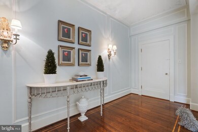 1661 Crescent Place NW unit 306, Washington, DC 20009 - photo 2