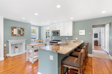 128 High St unit 3, Newburyport, MA 01950 - photo 3