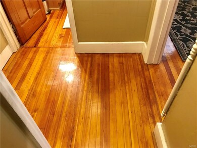 616 Wyandotte St, Bethlehem, PA 18015 - photo 3