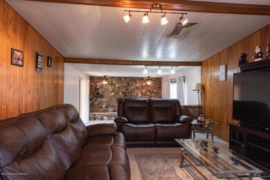 425 N Jordan St, Bloomfield, NM 87413 - photo 4