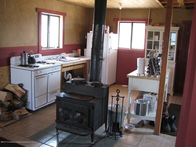 Lot 327 (4)