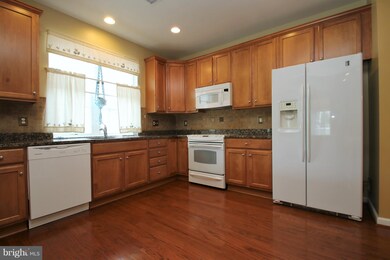 401 Clubside Dr, Taneytown, MD 21787 - photo 5