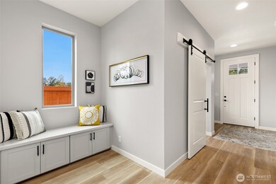 Picture of Model, Same Floorplan