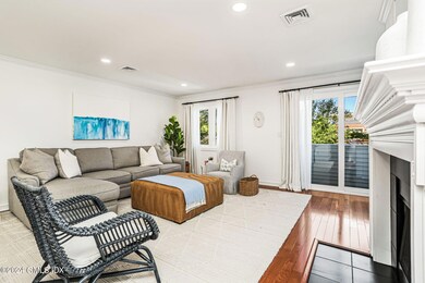 453 E Putnam Ave unit 3I, Cos Cob, CT 06807 - photo 6