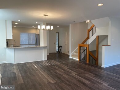 2285 Chestnut Burr Ct, Reston, VA 20191 - photo 6