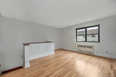 6703 136th St unit B, Flushing, NY 11367 - photo 7