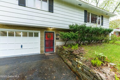 5 Toll Ln, Albany, NY 12203 - photo 2