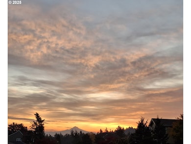 1410 Woodland Terrace, Lake Oswego, OR 97034 - photo 2