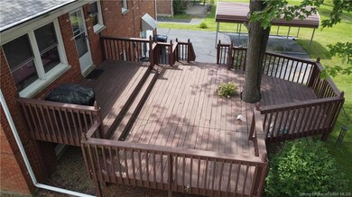 3321 Green Valley Rd, New Albany, IN 47150 - photo 3