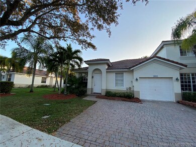 18822 SW 28th St, Miramar, FL 33029 - photo 2