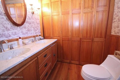 304 Bidwell Ave, Staten Island, NY 10314 - photo 7