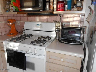Gas stove
