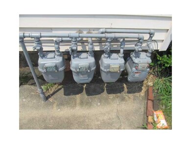 459 Freeport St, New Kensington, PA 15068 - photo 3