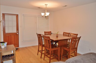 414 S Walker St, Burgaw, NC 28425 - photo 5