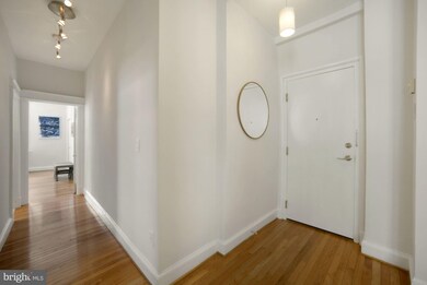 2010 Kalorama Rd NW unit 406, Washington, DC 20009 - photo 3