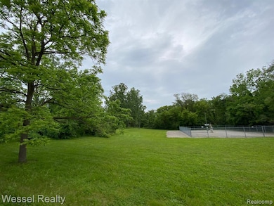 0 31 Mile Rd unit 20221003216, Washington, MI 48095 - photo 5