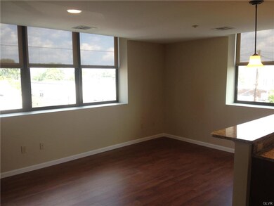 528 N New St unit 19, Bethlehem, PA 18018 - photo 2