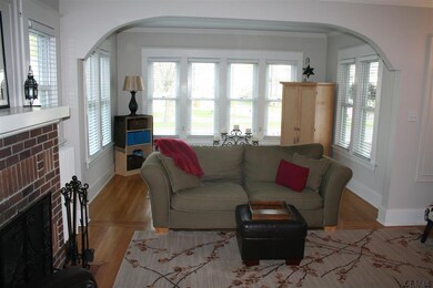 40 Rose Ct, Albany, NY 12209 - photo 4