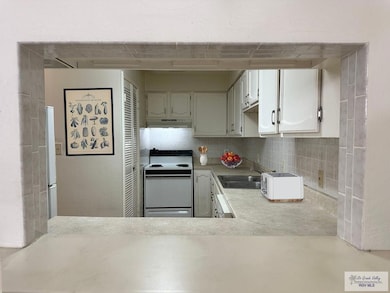 Kitchen via pass-through