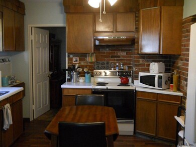 321 Eleanor St, Schenectady, NY 12306 - photo 4