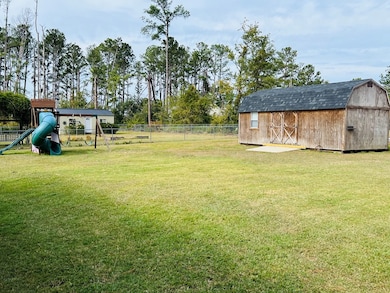 274 Summertree Dr, Douglas, GA 31535 - photo 6