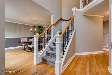 216 Pennbrook Ln, Dallas, PA 18612 - photo 2