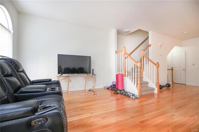 830 W Walnut St unit 8, Allentown, PA 18102 - photo 2