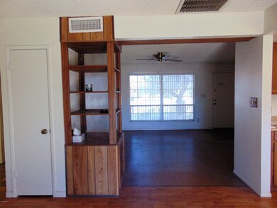 7732 W Cheery Lynn Rd, Phoenix, AZ 85033 - photo 2