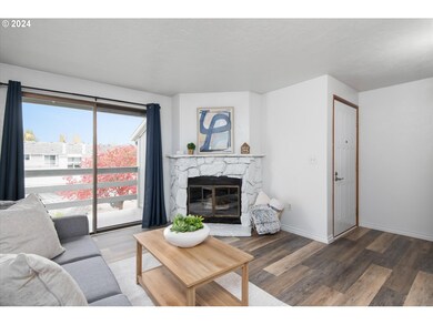 650 Harlow Rd unit 202, Springfield, OR 97477 - photo 3