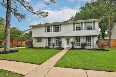 8122 Silent Cedars Dr, Houston, TX 77095 - photo 4